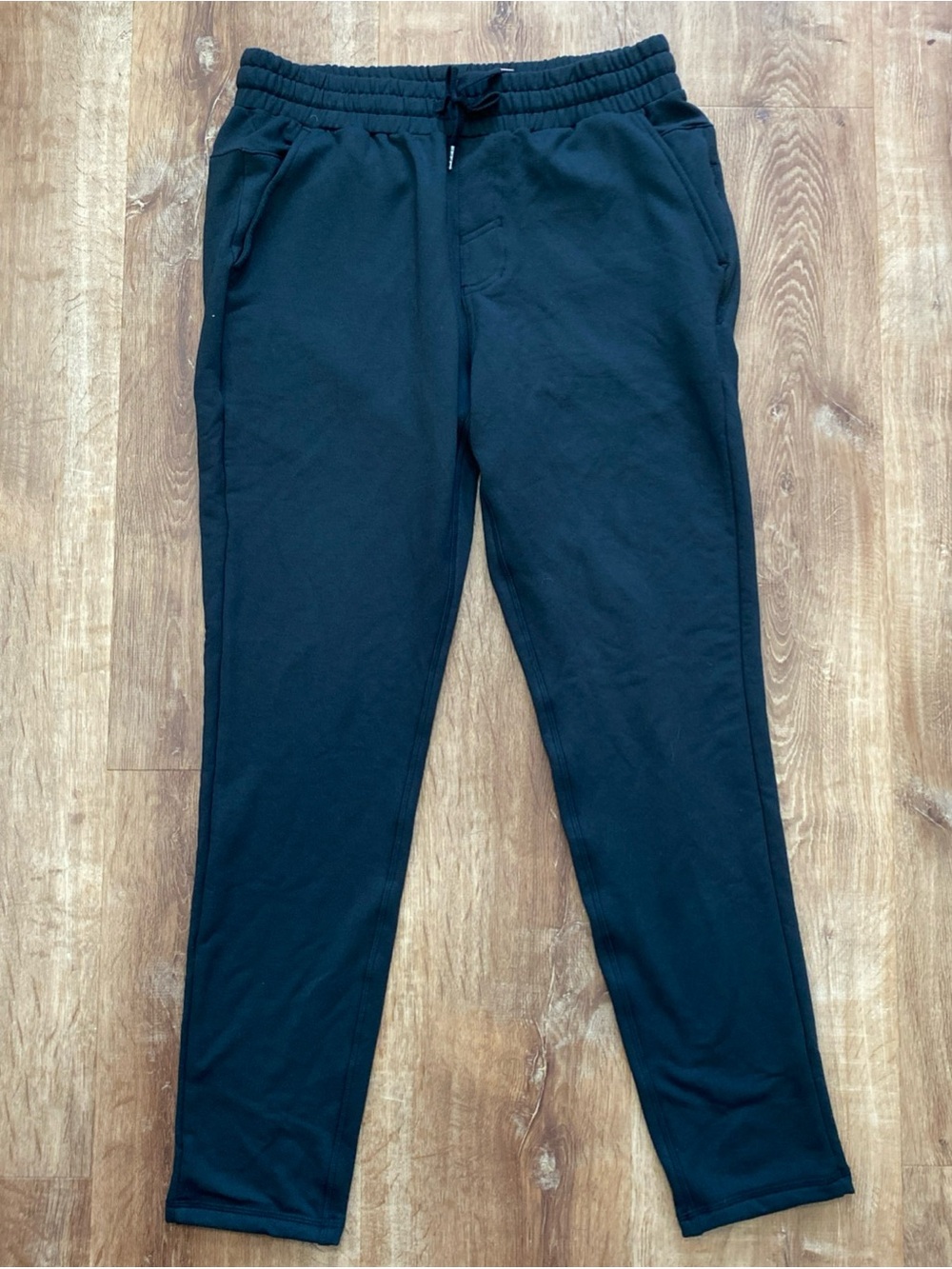 Quince Supersoft Fleece Jogger Mens Small Black Athleisure Gym Everyday Comfort - Picture 2 of 13